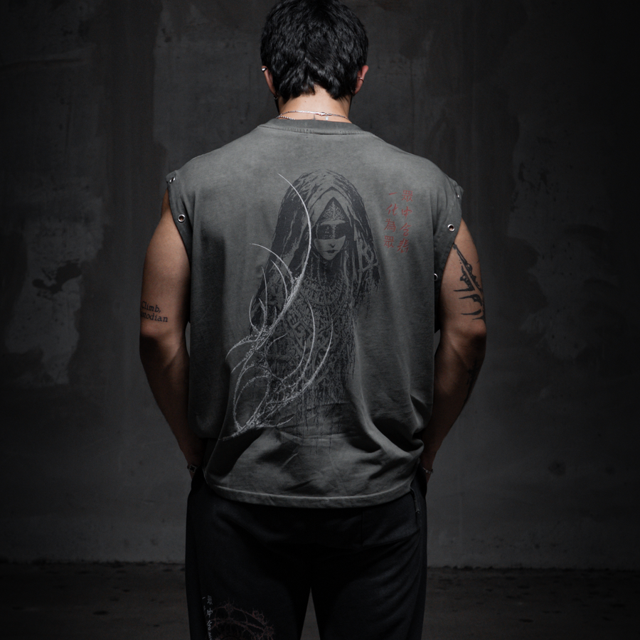 Veiled Oracle Tank