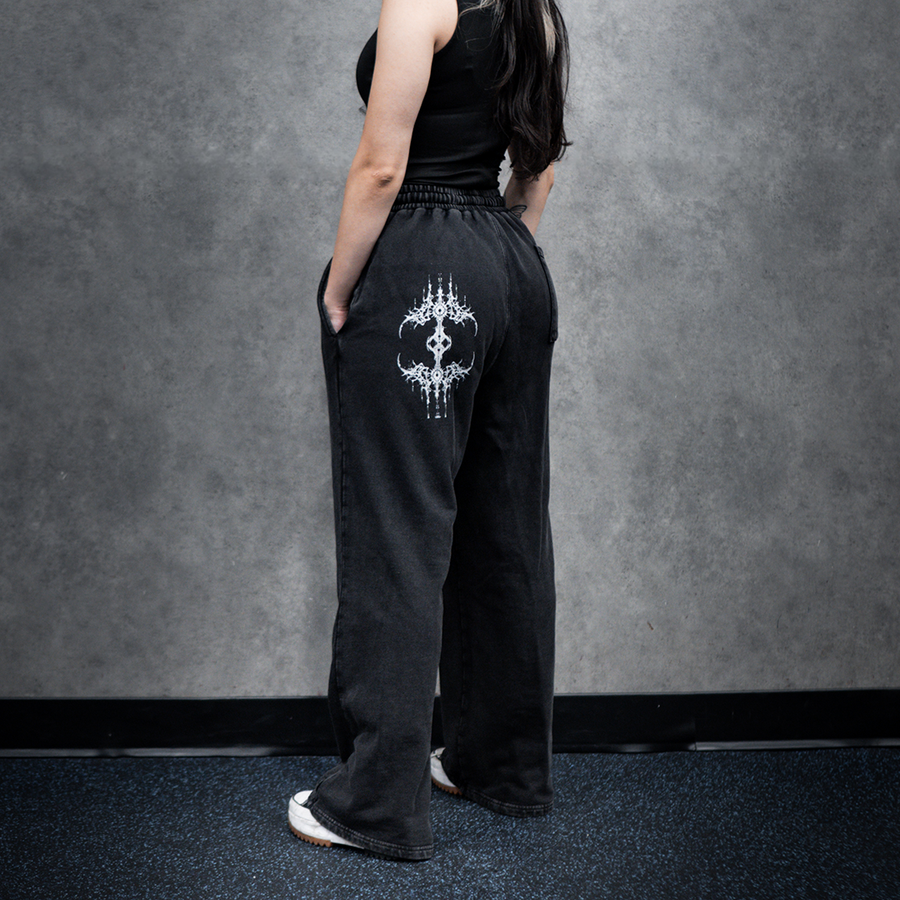 v002 Straight Leg Pants
