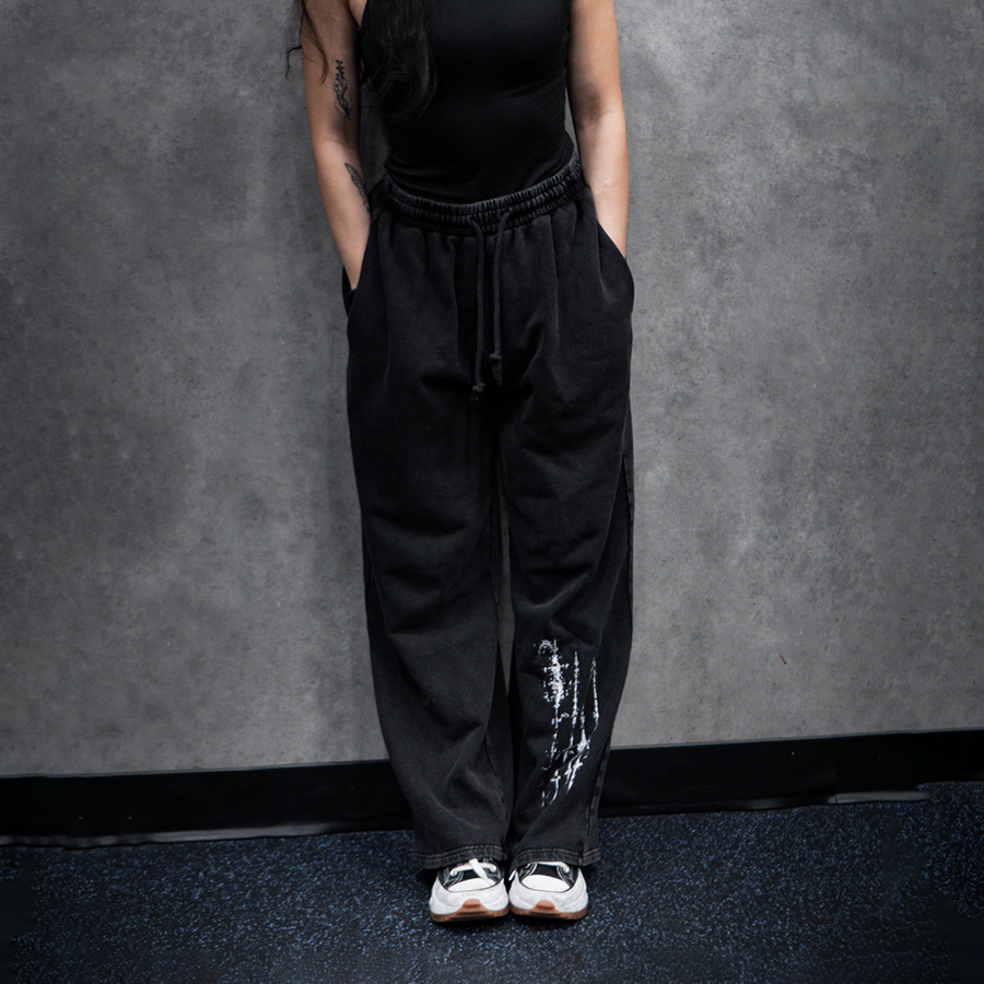 v002 Straight Leg Pants