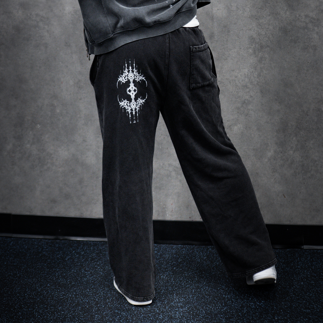 v002 Straight Leg Pants